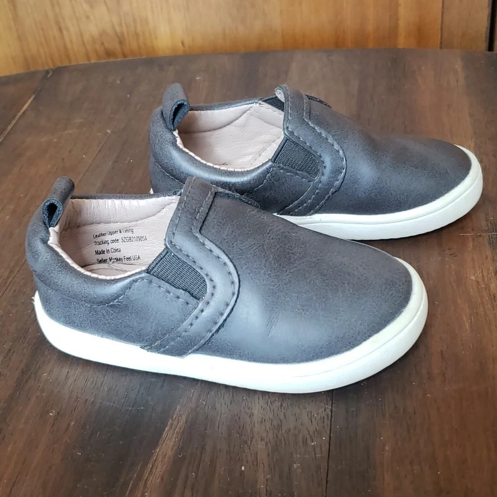 Monkey Feet Leather Loafer Slip-On Shoe Sz 12-18M